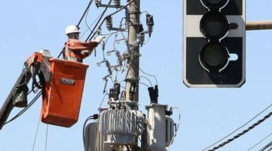 Quatro bairros de Manaus terão interrupção no fornecimento de energia neste sábado