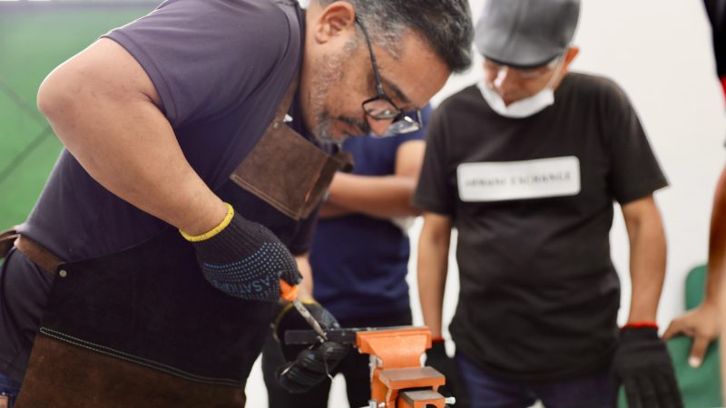 UEA capacita turma do primeiro curso de lutheria em instrumentos de metais, em Manaus