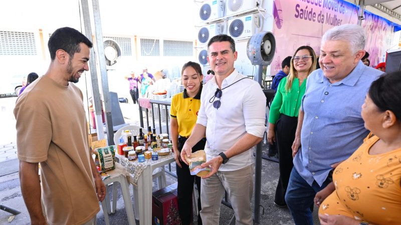 Prefeito David Almeida celebra dois anos do Dimicro com primeira edição do ‘Semtepi Itinerante’ de 2025