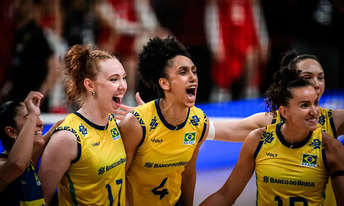 Brasil supera França por 3 sets a 2 na Liga das Nações de Vôlei