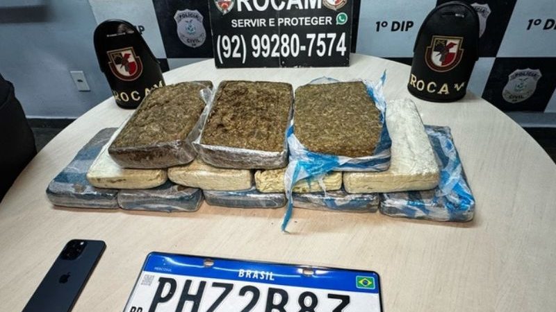 Motorista tenta fugir da polícia em Manaus, é preso e revela local com 10 kg de maconha
