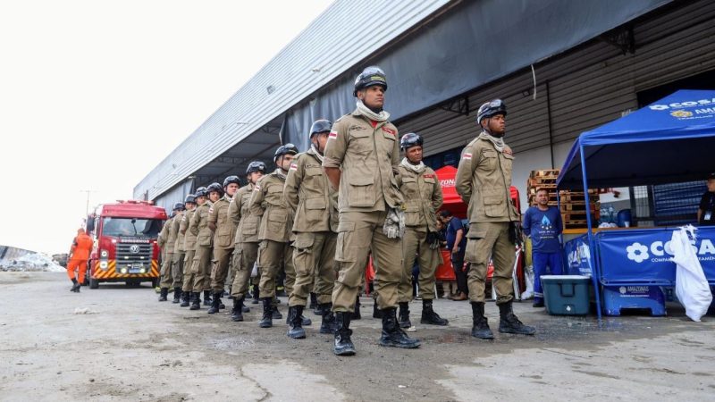 Em menos de 48 horas, Corpo de Bombeiros do Amazonas elimina todos os focos de incêndio da ocorrência nas empresas do Distrito Industrial 2