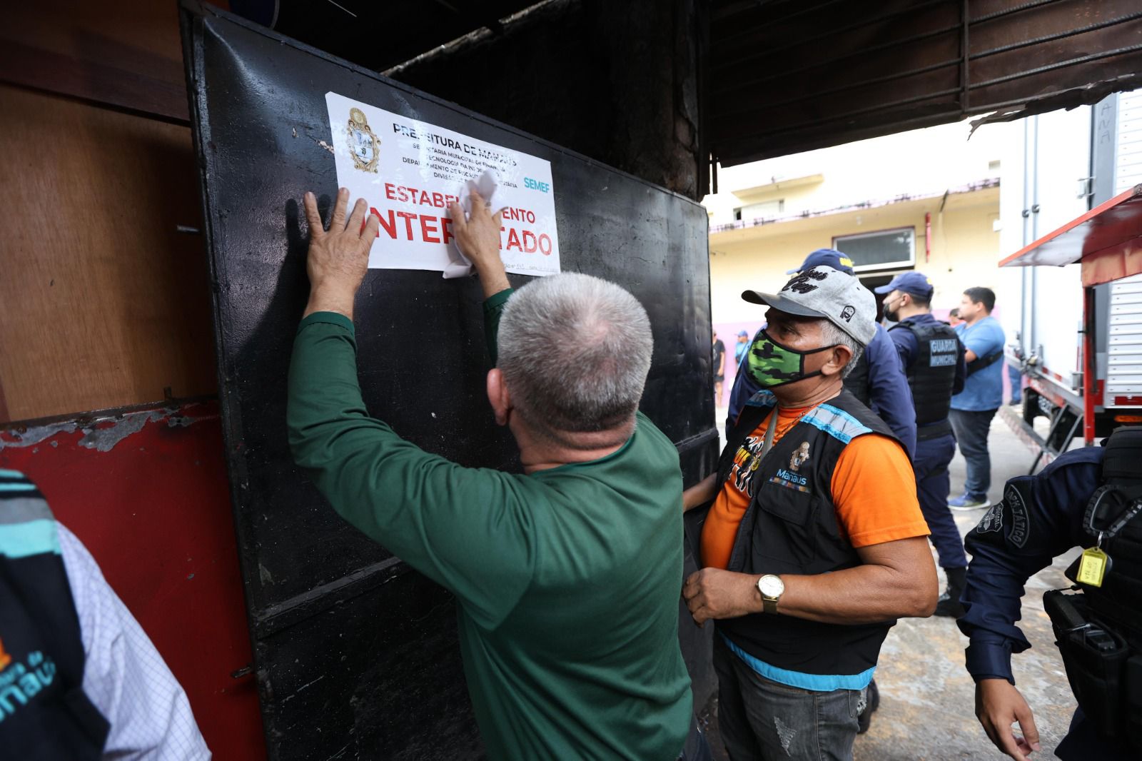 Prefeitura intensifica ações de reordenamento no Centro e repudia agressão a servidores municipais
