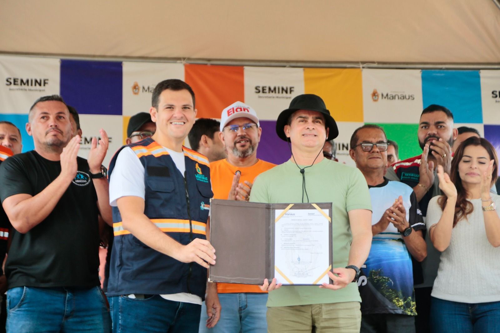 Prefeito David Almeida autoriza reforma completa do campo 11 de Maio e reforça compromissos com o Colônia Antônio Aleixo