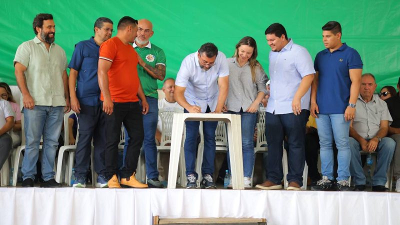 Governador Wilson Lima inaugura iluminação pública em LED e anuncia obras em Itapiranga
