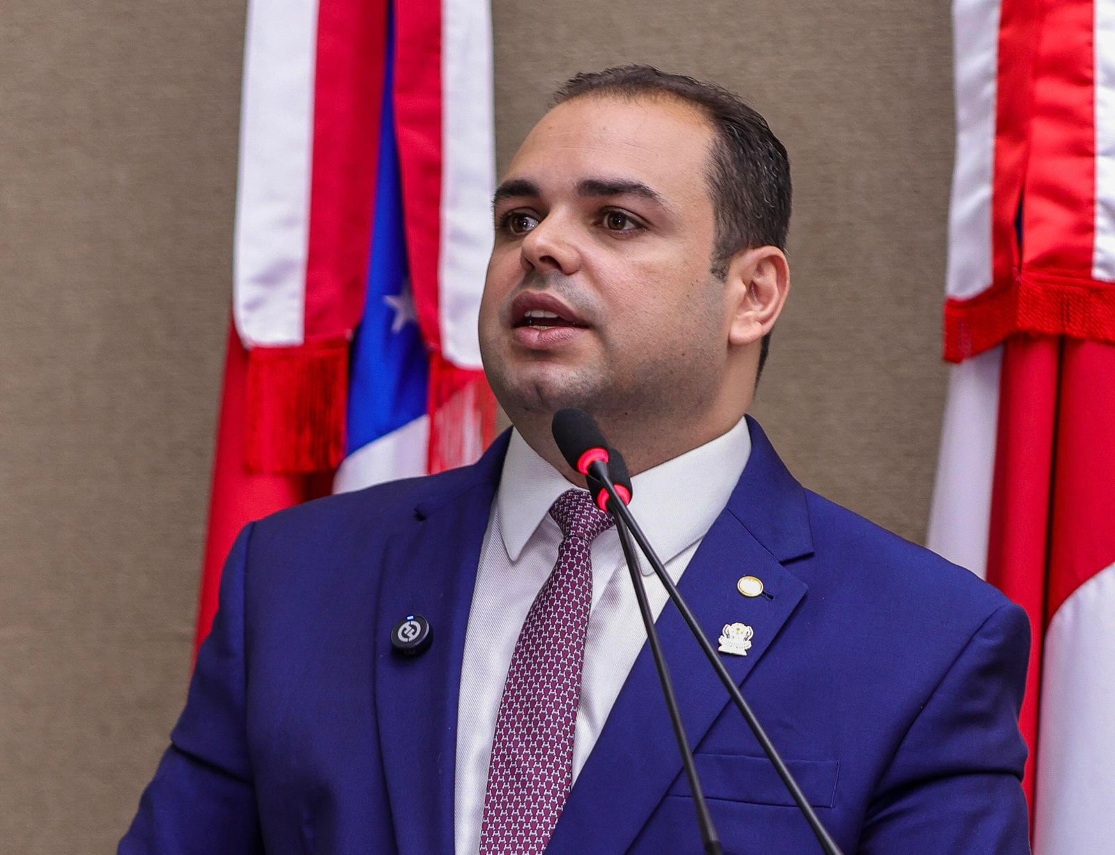 Presidente Roberto Cidade comanda sessão de reabertura das atividades parlamentares na Aleam e faz anúncios para o segundo semestre