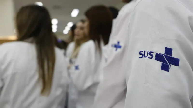 Mais Médicos promoveu melhoria da saúde da população, diz secretário