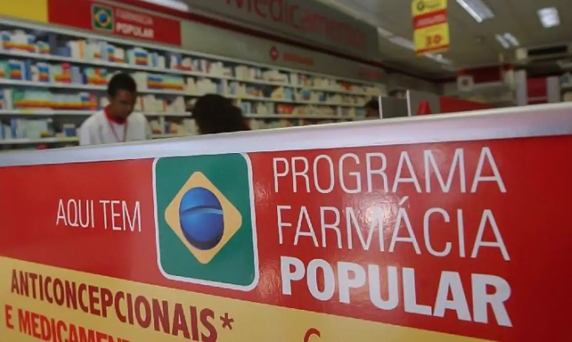 Saúde descredencia mais de 9 mil estabelecimentos do Farmácia Popular