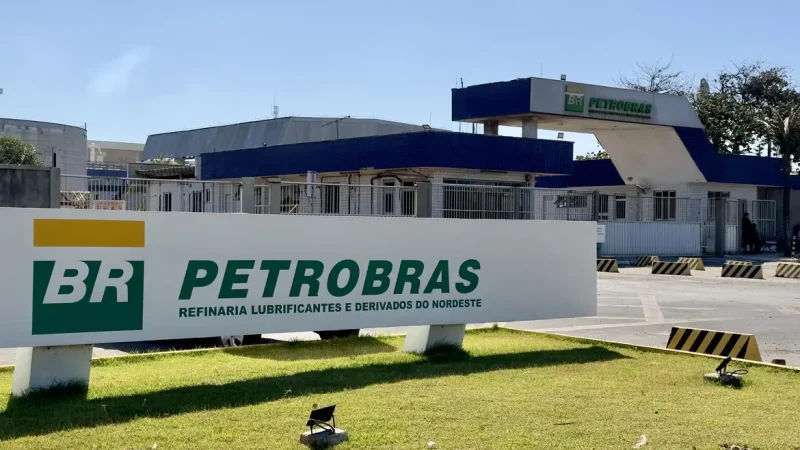 Petrobras tem lucro líquido de R$ 26 bilhões no segundo trimestre