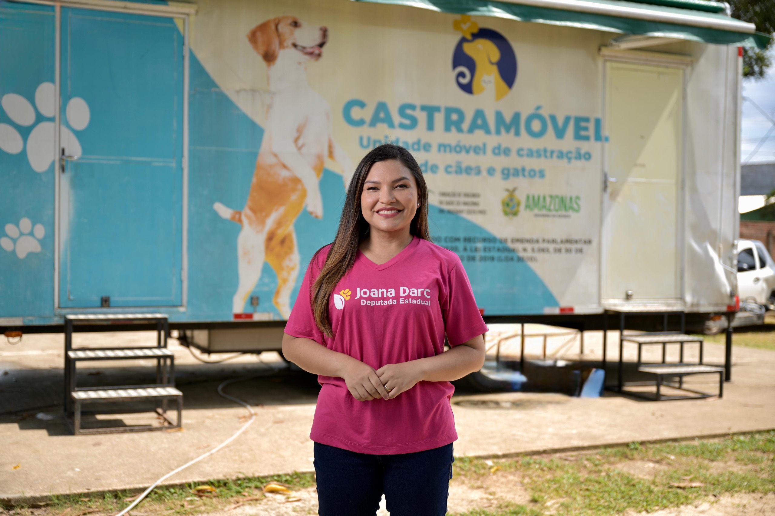 Deputada Joana Darc anuncia Castramóvel no bairro Novo Aleixo com castração e vacinação