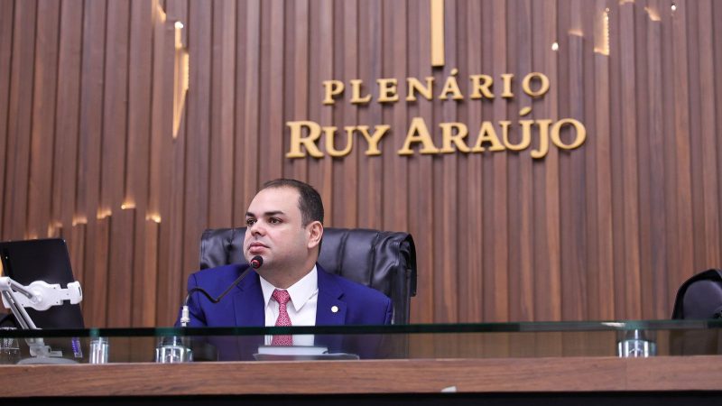 Presidente Roberto Cidade destaca leis de sua autoria de valorização da vida e fortalecimento das políticas de saúde mental