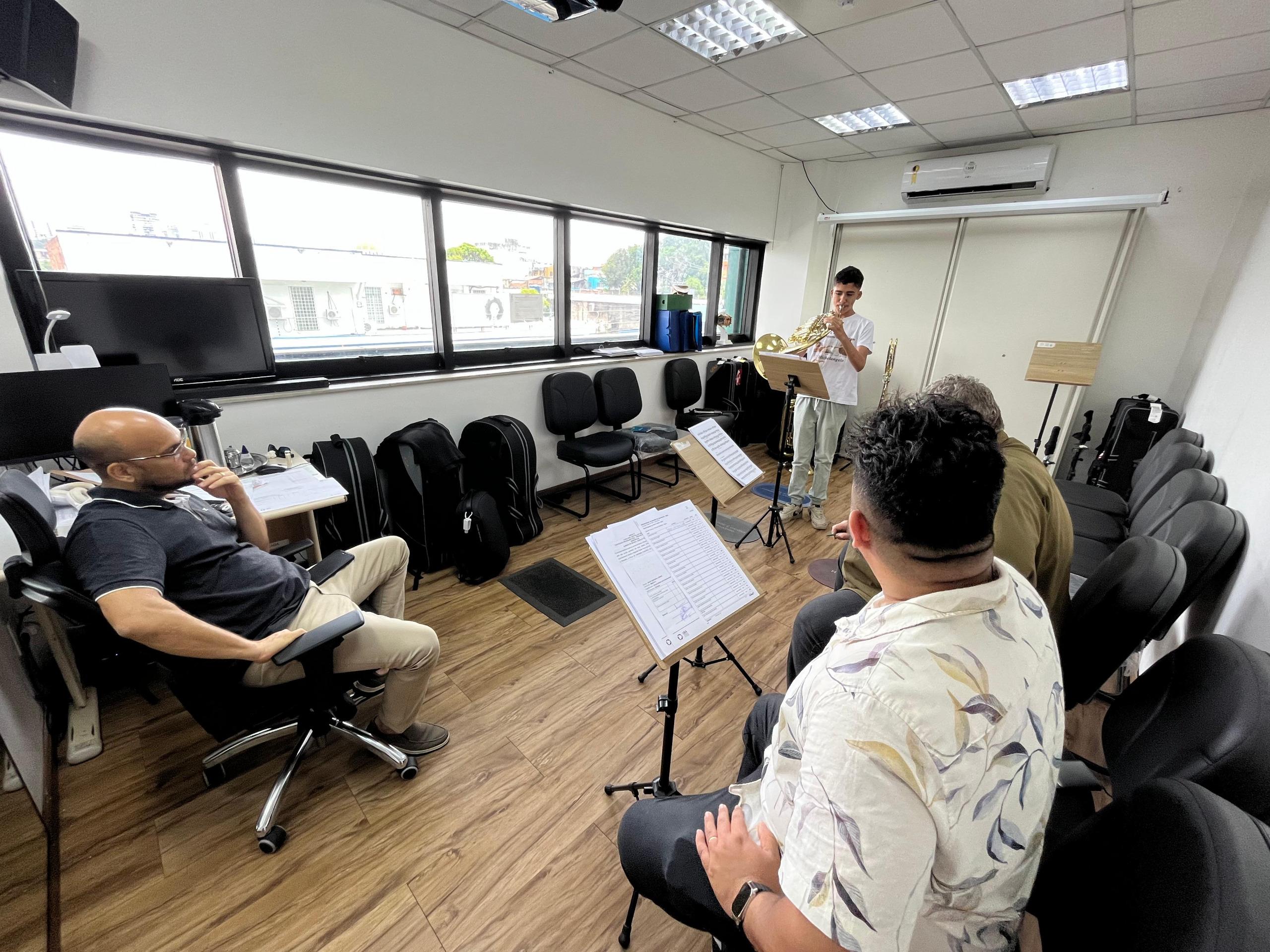 Vestibular e SIS da UEA: candidatos realizam provas de habilidades específicas