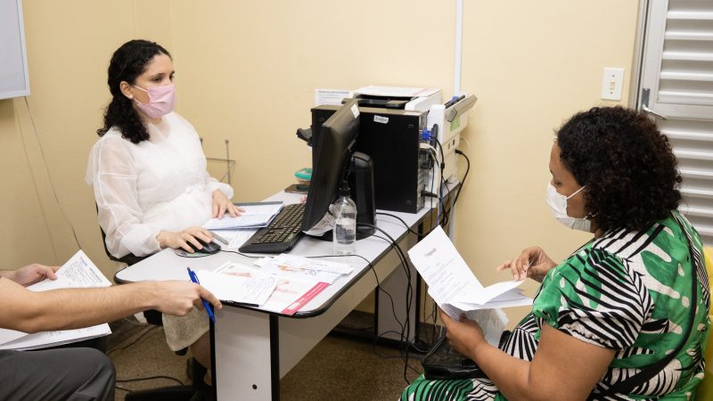 Trabalhadores, gestores e usuários destacam importância do SUS no aniversário de 35 anos