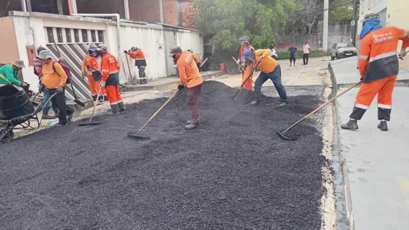 Prefeitura de Manaus leva mais segurança e mobilidade ao conjunto Shangrilá com obra de recuperação asfáltica