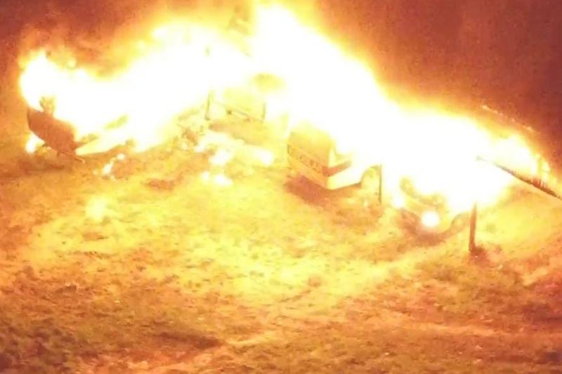 Assaltantes são mortos e criminosos ateiam fogo em cidade no Amazonas