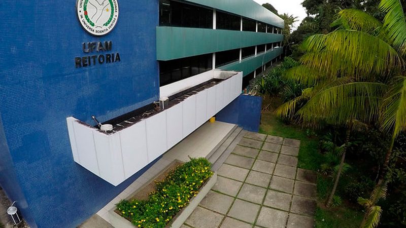 Ufam abre processo seletivo com 46 vagas para professor substituto