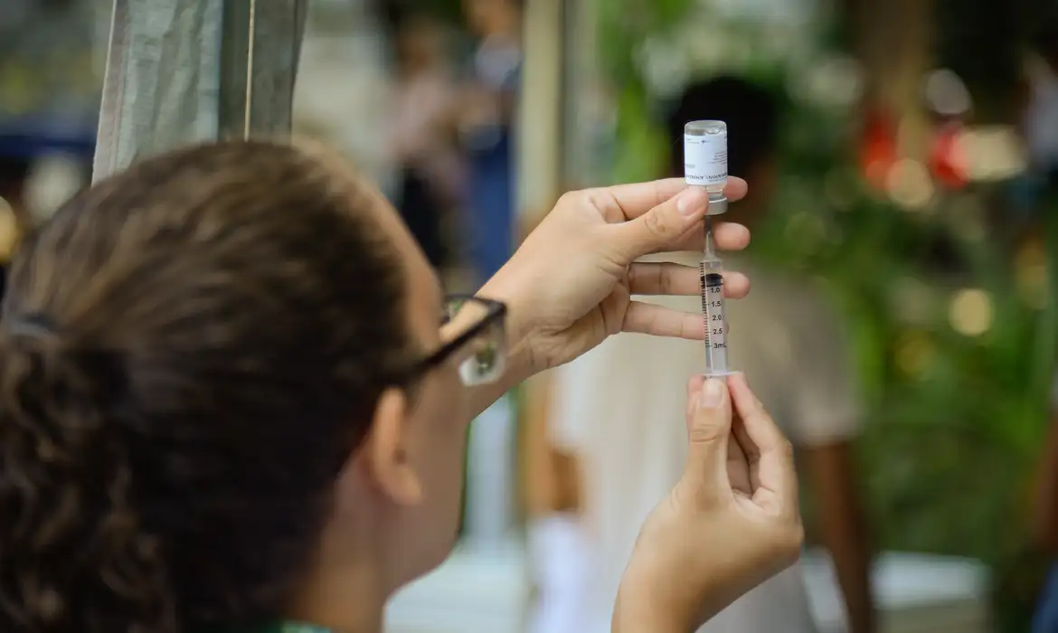 Dez estados registram aumento de casos de síndrome respiratória grave