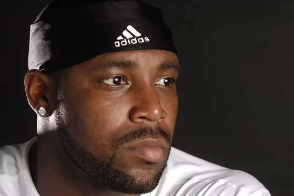 Ex-jogador da NFL Rudi Johnson é encontrado morto aos 45 anos