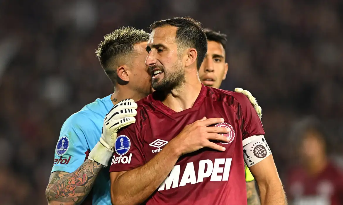 Lanús enfrentará o Atlético-MG na final da Copa Sul-Americana