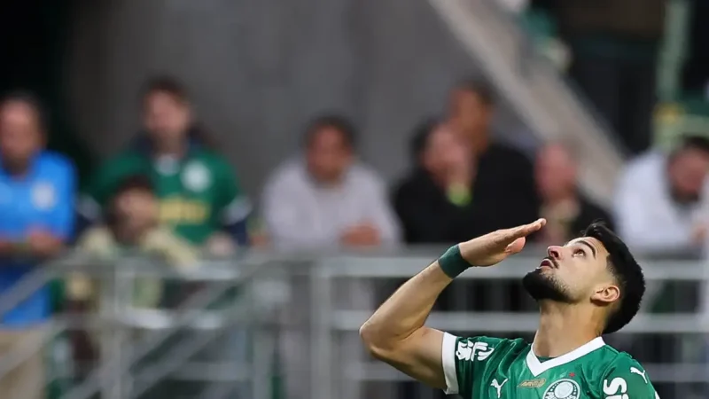 Brasileiro: Palmeiras vence Vasco em casa para assumir vice-liderança