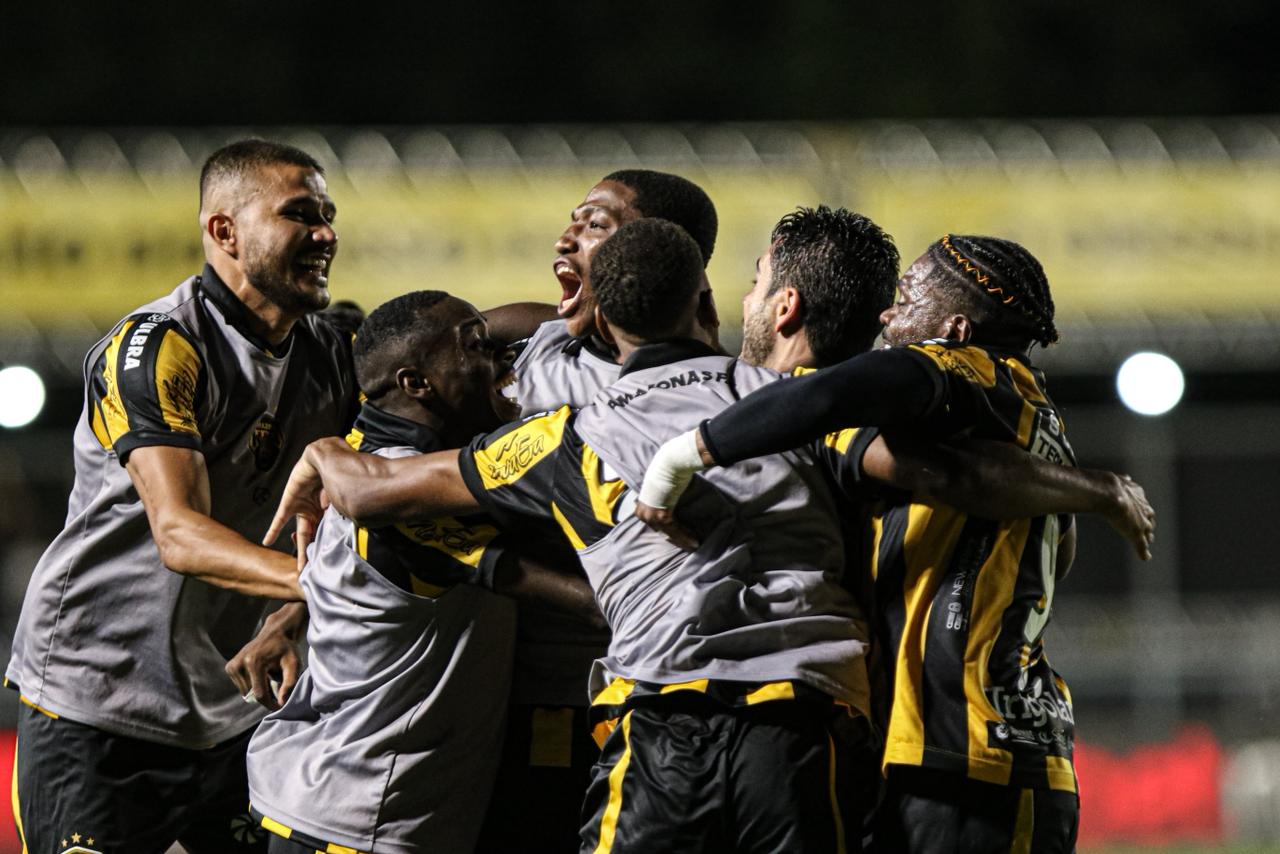 De virada, Amazonas vence Criciúma por 2 a 1 no Carlos Zamith
