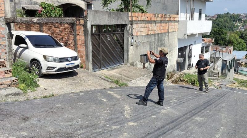 Mulher é encontrada morta em garagem com golpes na cabeça