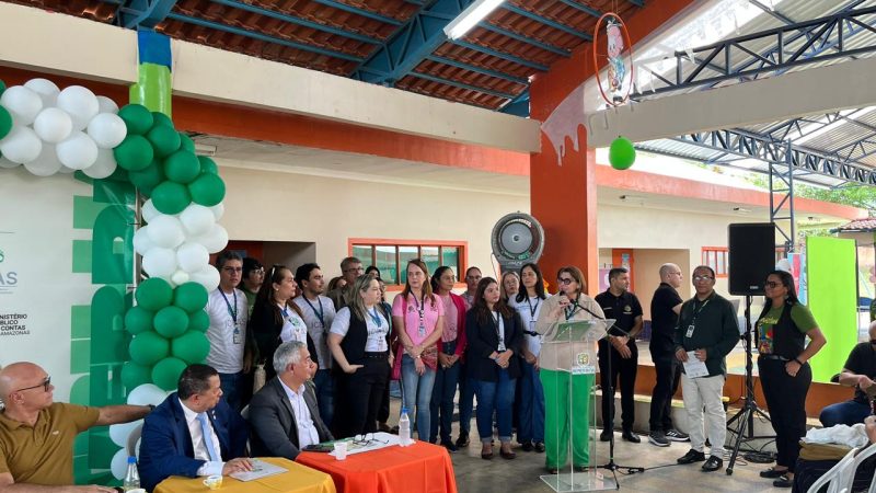 TCE-AM e ICEAS levam ações sustentáveis a Rio Preto da Eva com o projeto Trilha Verde