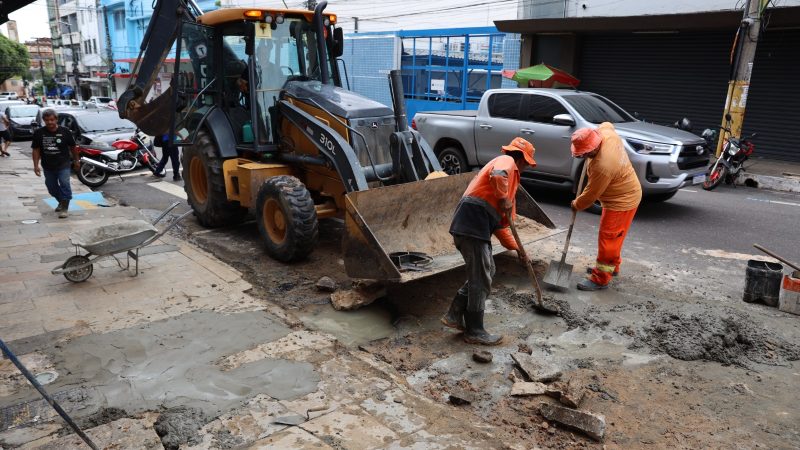 Prefeitura de Manaus revitaliza calçadas da rua Miranda Leão e reforça compromisso com o centro histórico