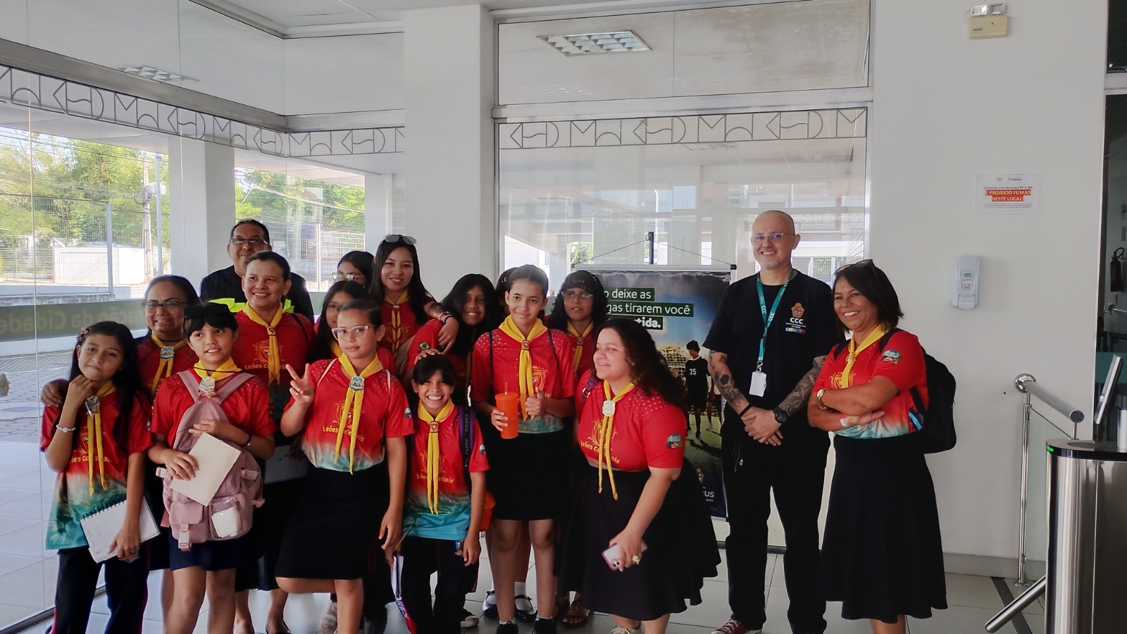 Centro de Cooperação da Cidade recebe visita do Clube de Desbravadores Leões Celestiais