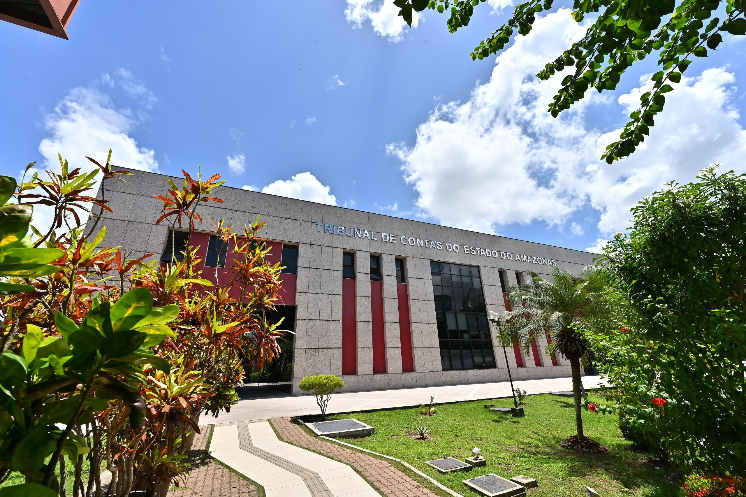 TCE-AM terá 141 processos em pauta na sessão do Tribunal Pleno desta terça-feira (07)