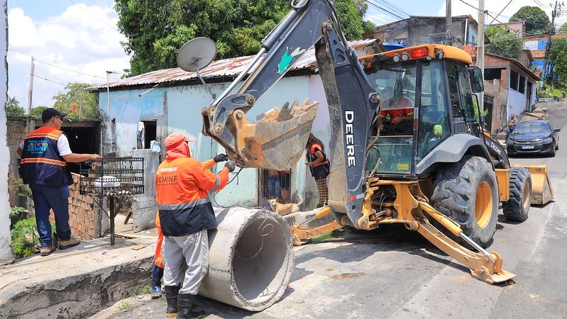 Prefeitura de Manaus amplia rede de drenagem no bairro Zumbi dos Palmares