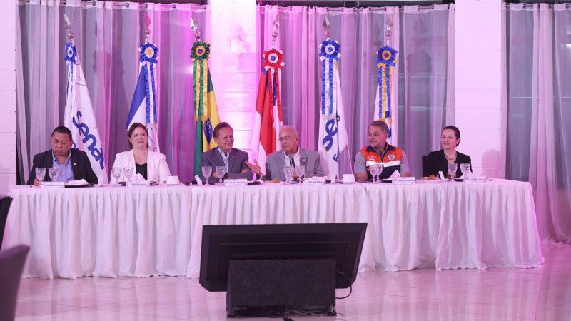 Fecomércio AM reúne empresários para debater Reforma Tributária e impactos climáticos no Amazonas