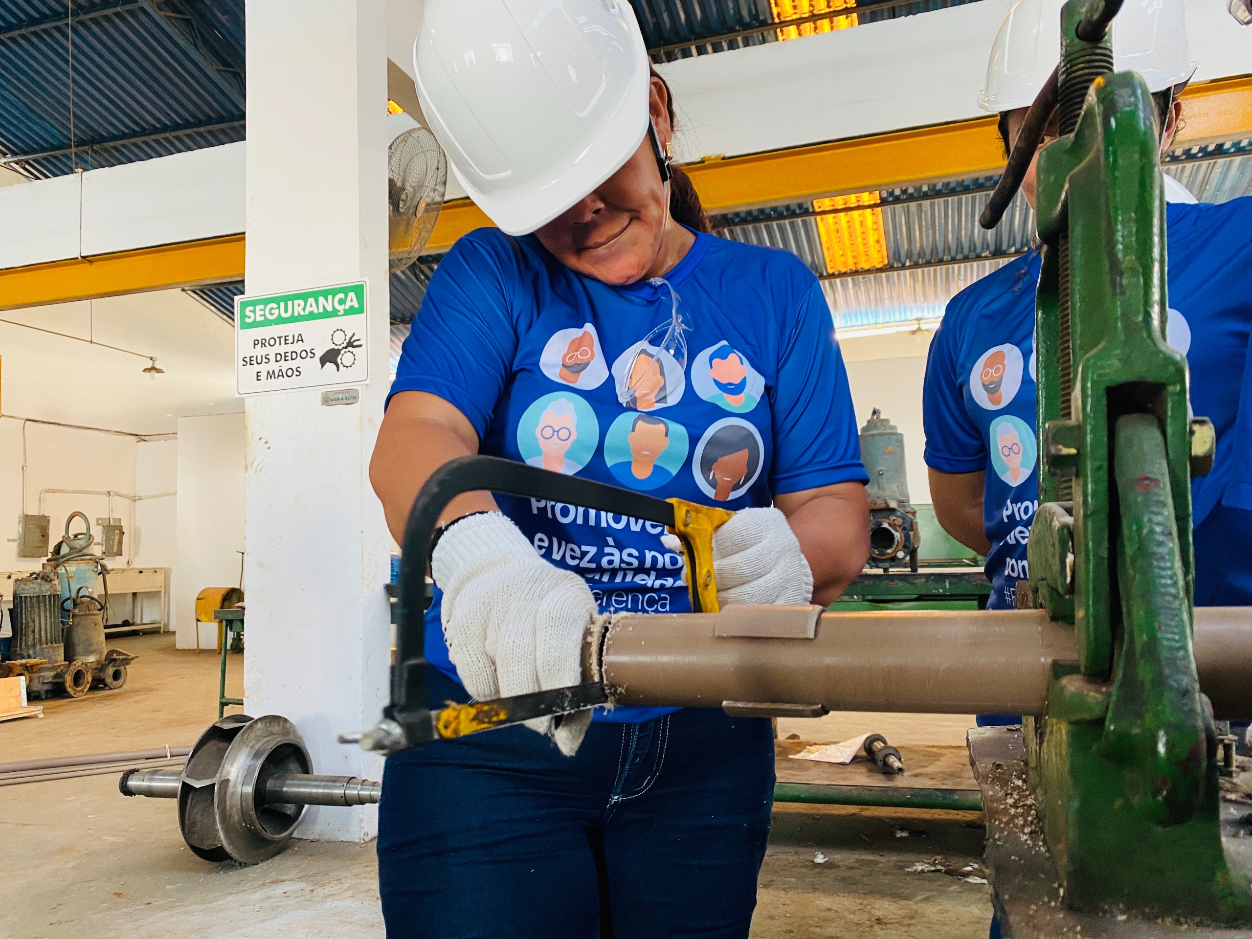 Águas de Manaus divulga lista de selecionados para cursos de Bombeiro Hidráulico e Assistente Administrativo