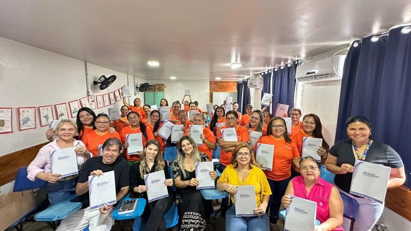 Prefeitura de Manaus leva curso de Cuidador Comunitário ao bairro Coroado