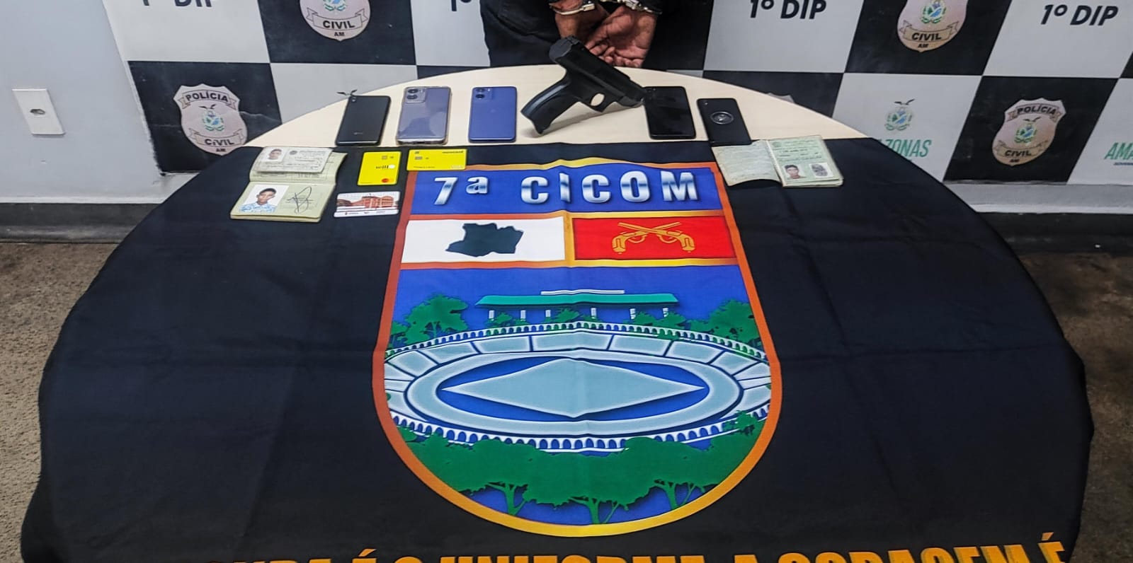 Pronta-resposta: Polícia Militar do Amazonas prende homem após roubo de cinco aparelhos celulares