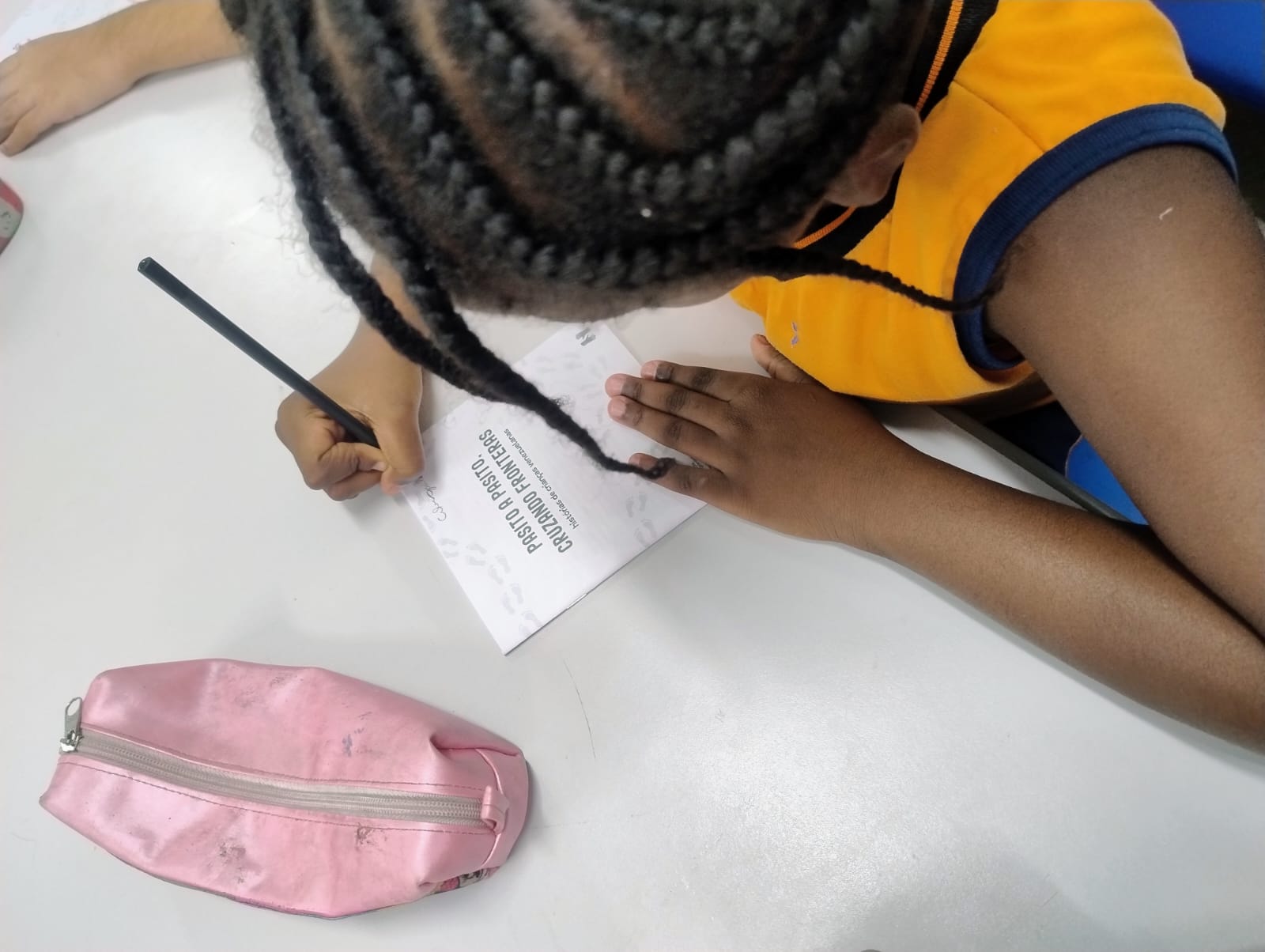 Estudantes da Prefeitura de Manaus participam de plantio de mudas com práticas lúdicas