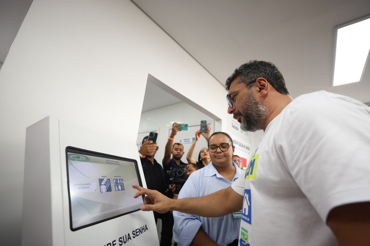 Governador Wilson Lima entrega novo pronto atendimento do Hospital Platão Araújo