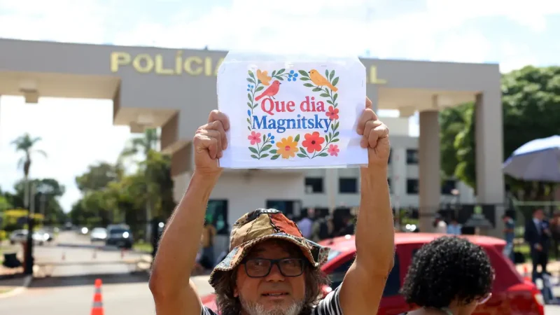 Ministros defendem decisão de Moraes sobre prisão de Bolsonaro