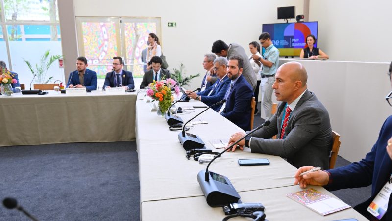 Manaus se destaca entre as cidades brasileiras na construção de soluções climáticas globais durante o C40 e a FNP