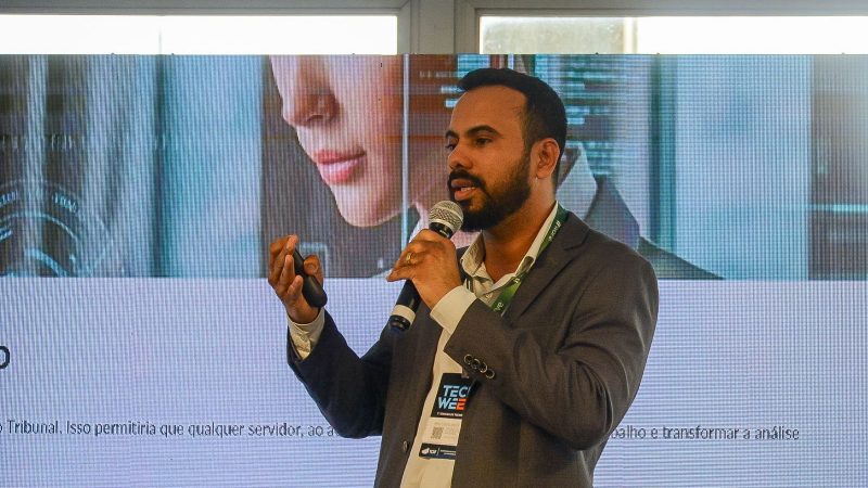 TCE-AM apresenta case de Assistente Processual com IA na TechWeek do TCDF