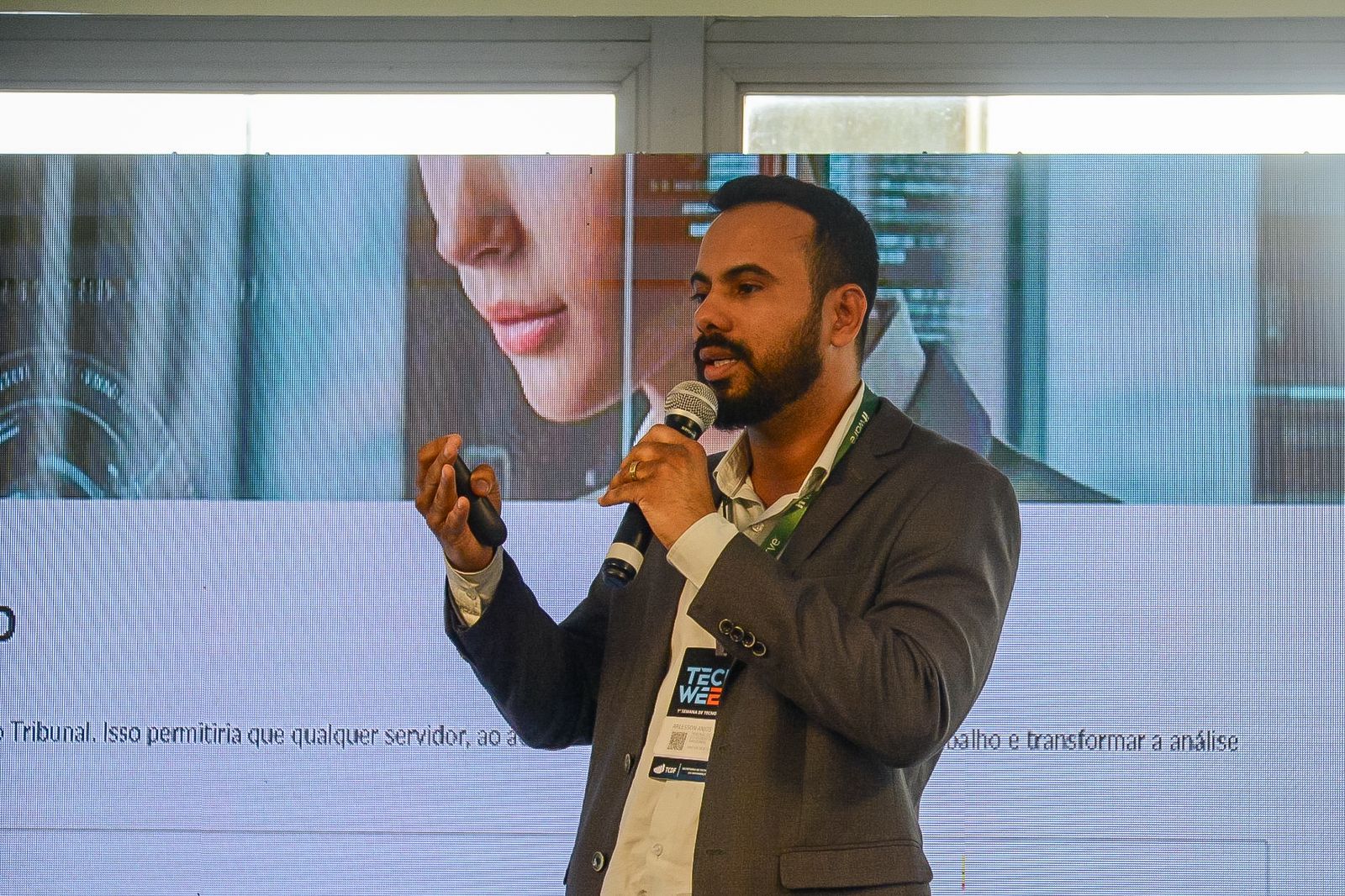 TCE-AM apresenta case de Assistente Processual com IA na TechWeek do TCDF