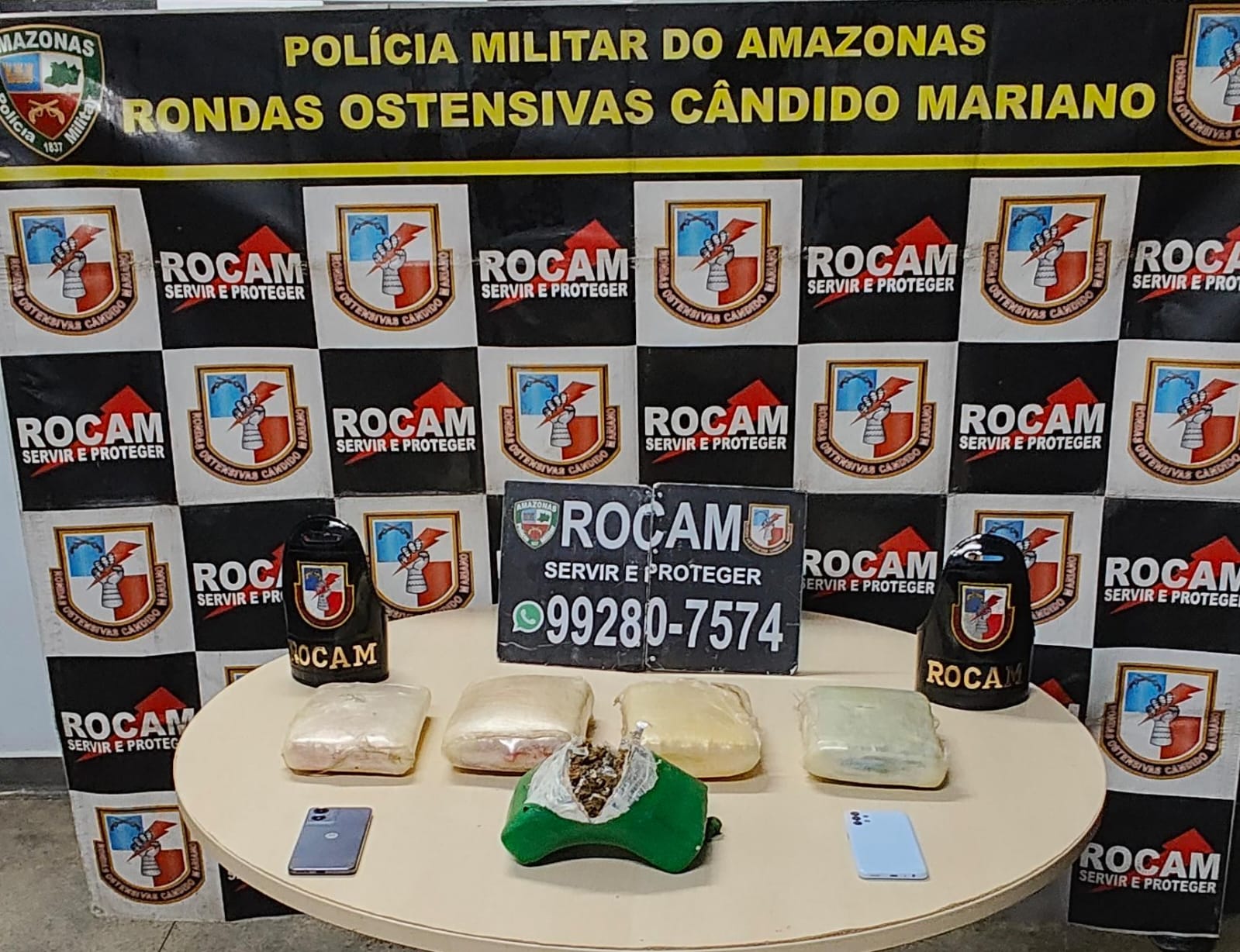 Polícia Militar do Amazonas prende trio com cinco tabletes de droga vindas de São Paulo de Olivença