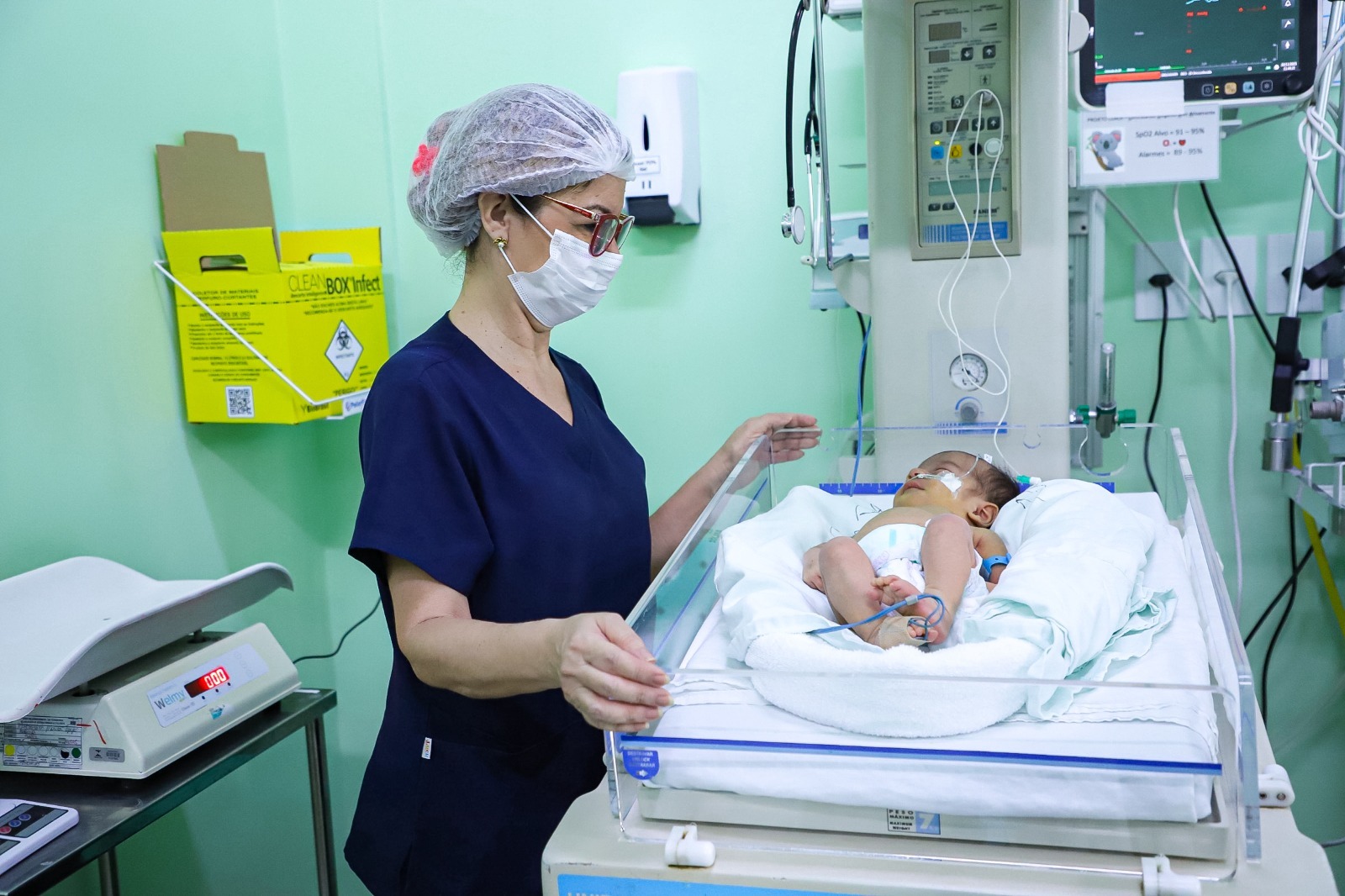 Prefeitura reforça importância dos cuidados com bebês precoces no mês da prematuridade