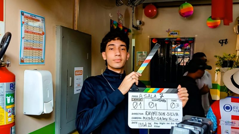 Luz, câmera, educação: sala de aula vira set de filmagem