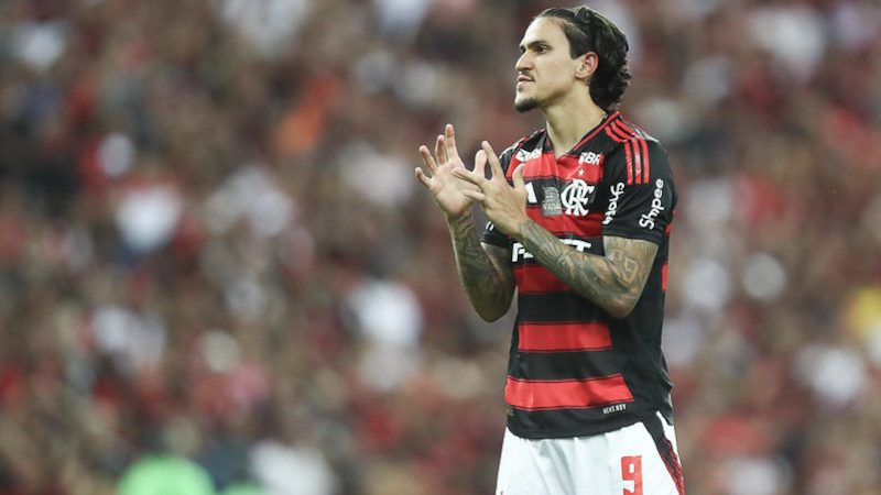 Pedro sofre lesão na coxa e é dúvida para a final da Libertadores