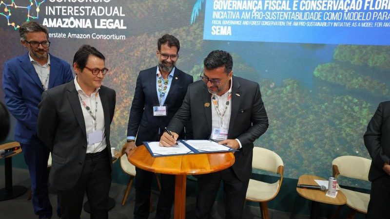 COP30: Governo do Amazonas firma contrato de REDD+ de R$ 590 milhões