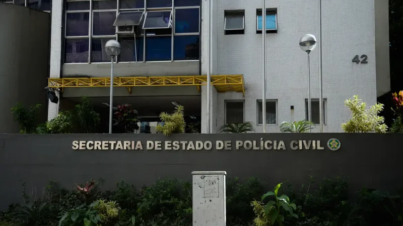 Menino é baleado na perna dentro de escola em operação policial no Rio