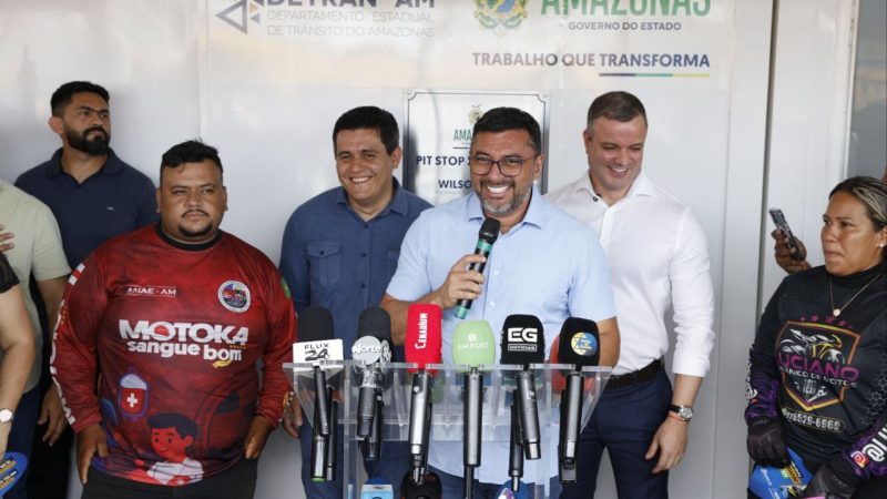 Governador Wilson Lima entrega primeiro Pit Stop do Motociclista Legal em Manaus