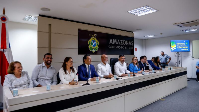 Governo do Amazonas inicia pagamento da segunda parcela do 13º salário e injeta mais R$ 1,4 bilhão na economia local