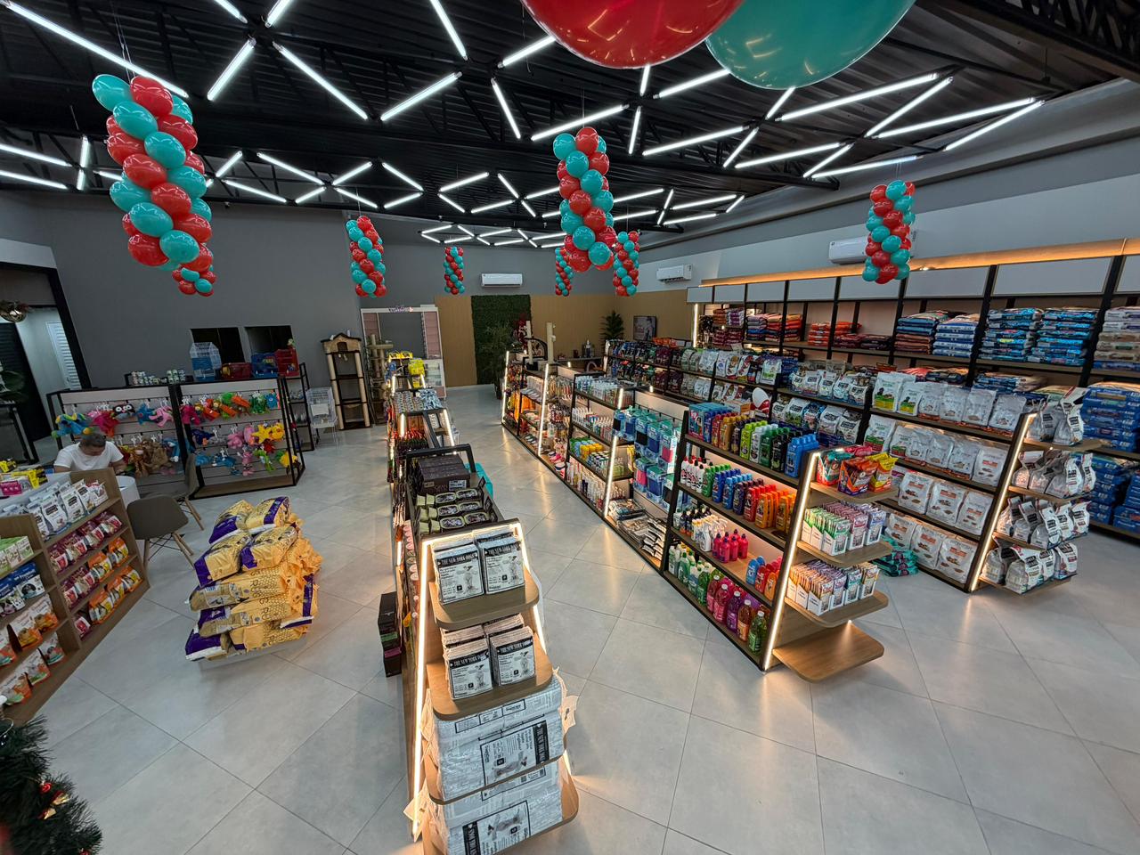 Petnaus+ inaugura unidade premium na avenida Ephigênio Salles e reforça opções para cuidados com pets em Manaus